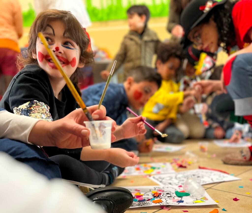 Laboratorio per bambini dai 4 ai 7 anni - “Clown per un giorno” - gocce nel deserto